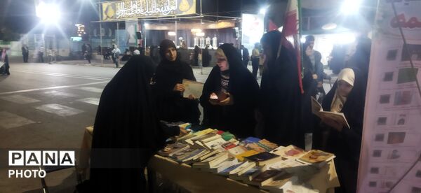 برپایی نمایشگاه کتاب صوتی همسفر دانا در حاشیه تجمعات 