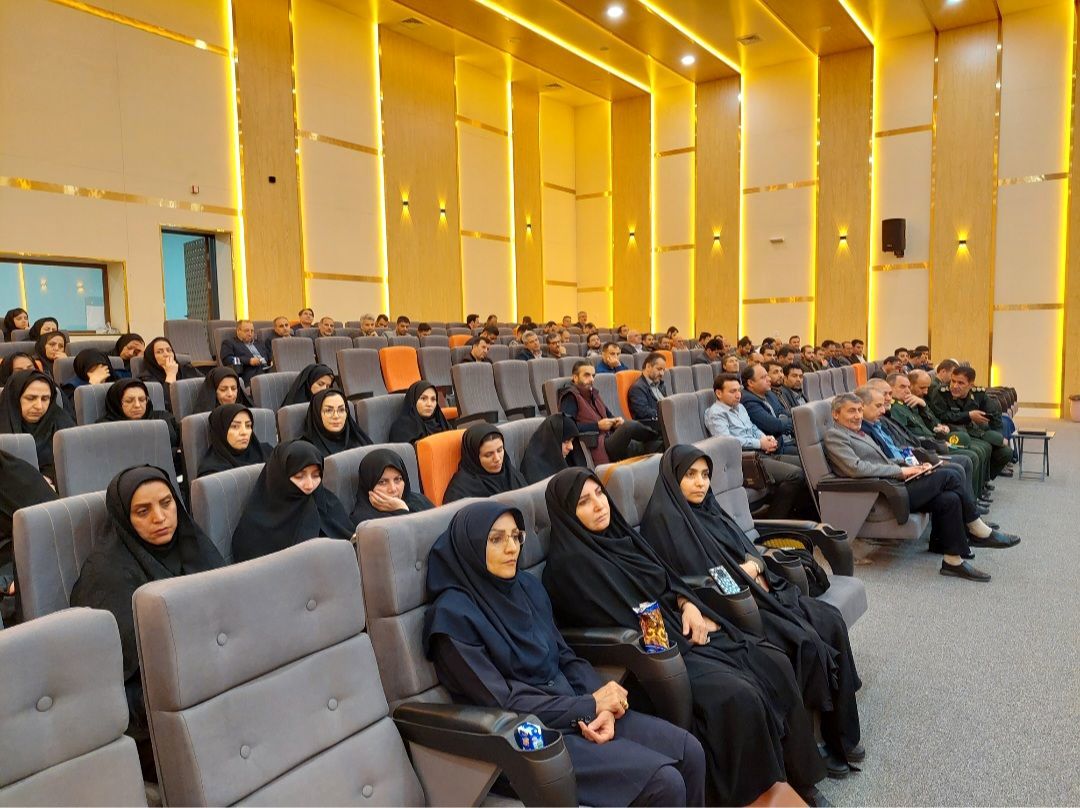 اهمیت محتوای درس آمادگی دفاعی در تحقق اهداف آموزشی 