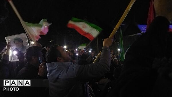 حماسه همچنان ادامه دارد 