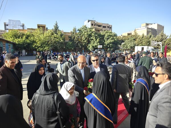 زنگ آغاز سال تحصیلی در مدارس کرمانشاه