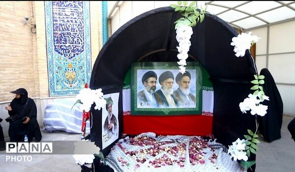جاماندگان آذربایجان شرقی با چشمانی اشک‌بار به امید روز رجعت با رهبر شهید