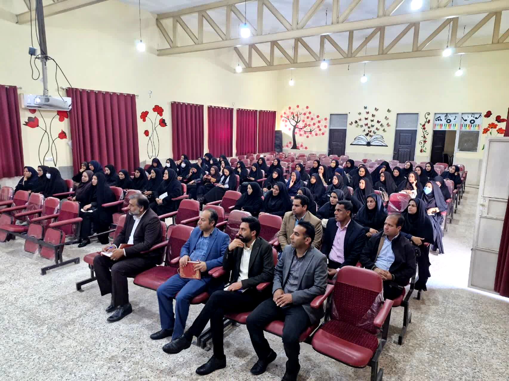 معلمان الگوی سلامت و نشاط در مدرسه هستند
