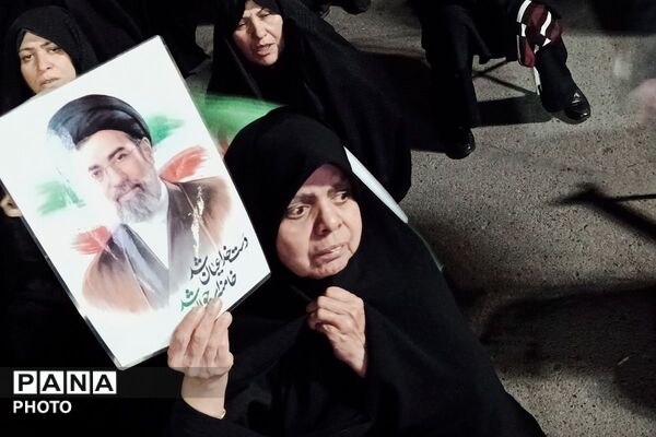 طنین دوباره شعارهای انقلابی در قلب ورامین