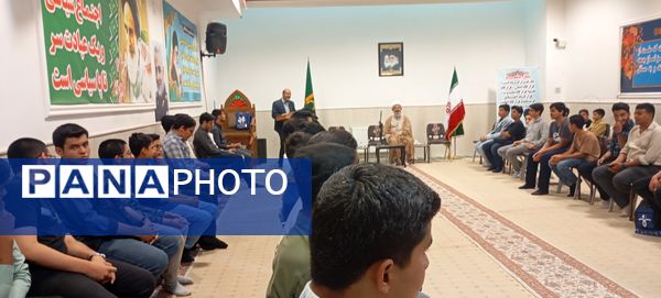 اعضای انجمن اسلامی با امام جمعه کاشمر دیدار کردند