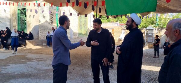 پیاده‌روی جاماندگان اربعین، نمادی از عشق به امام حسین(ع) است