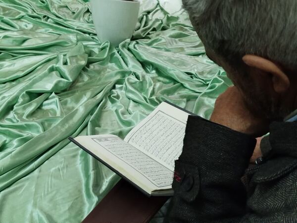 آیین غبارروبی ضریح مطهر امامزاده حمزه بن موسی کاظم (ع)
