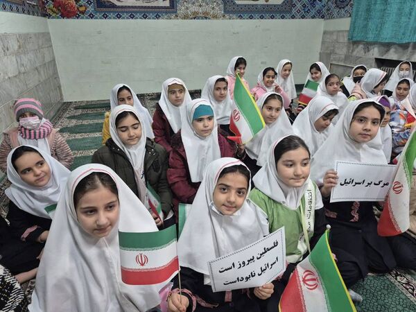 برپایی جشن طنین مقاومت در مدارس شهرستان قدس