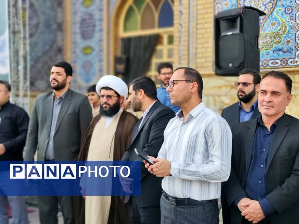  ادای احترام دانش‌آموزان و فرهنگیان شهرستان پاکدشت به مقام شامخ شهیدان مقاومت و شهید سید حسن نصرالله 