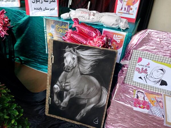 برگزاری رویداد "هفته ماها" در دبیرستان پاینده اهواز