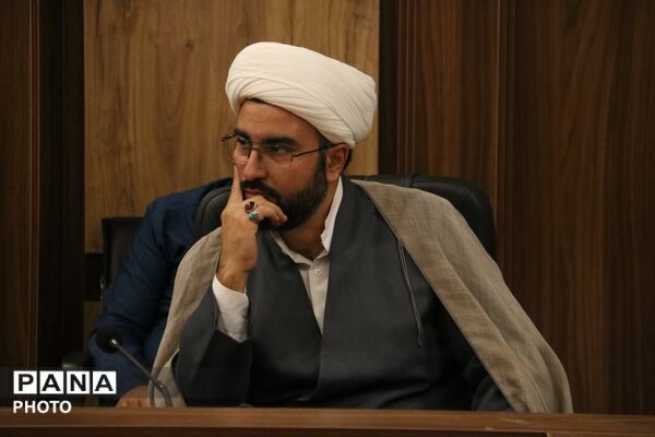 نشست برنامه‌ریزی رویداد «نومیدان» با محوریت نقش دانش‌آموزان در میدان‌ها