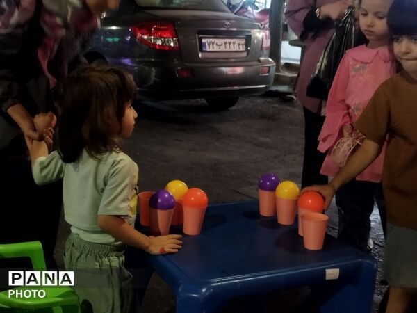 تجدید عهد کودکان فرهنگیان در صد و هشتاد و چهارمین شب شهادت رهبر امت اسلام