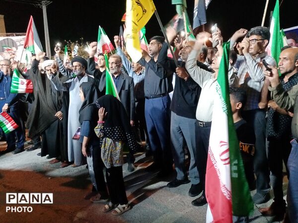 مردم فین هرمزگان با آرمان‌های انقلاب اسلامی