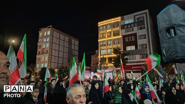 اجتماع مردمی در بیست و پنجمین شب از مراسمات بلوار فضل نیشابور 