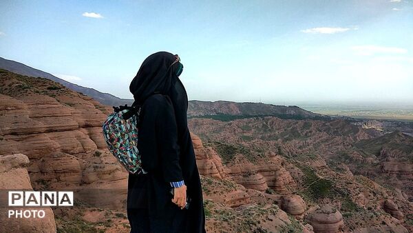 کوه های زیبای تخت پلنگ نیشابور 