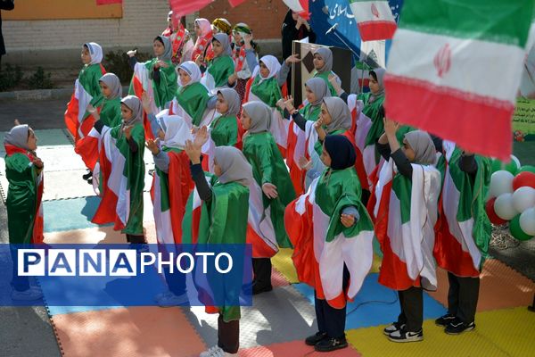 طنین زنگ انقلاب در بهارستان‌دو 