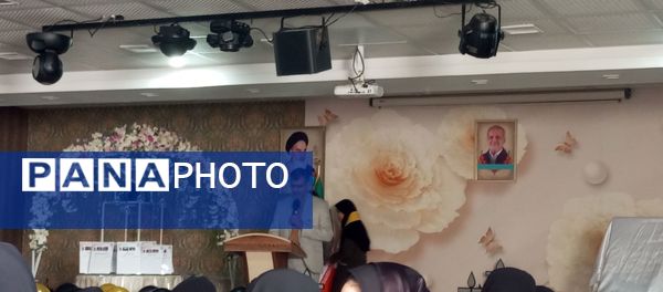 اختتامیه دهمین جشنواره نوجوان خوارزمی در تالار فرهنگیان کاشمر