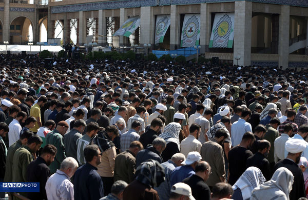 نماز جمعه تهران به امامت مقام معظم رهبری