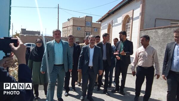 آیین بازگشایی مدارس و افتتاح طرح‌های ورزشی در جلگه رخ  