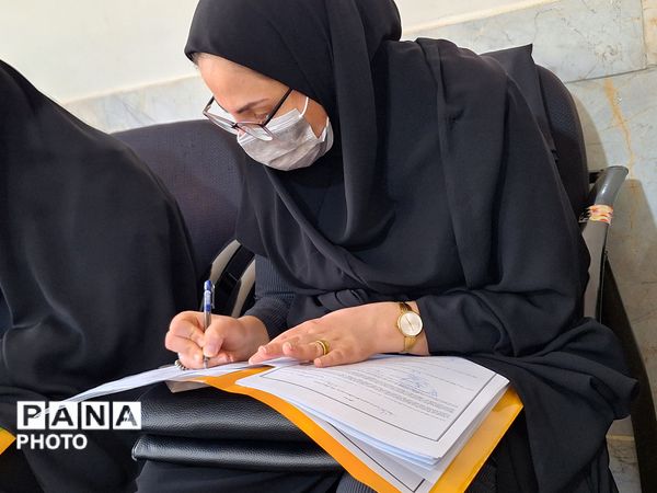 بازدید سرگروه‌ های آموزشی استان چهار محال و بختیاری از مدارس میانکوه