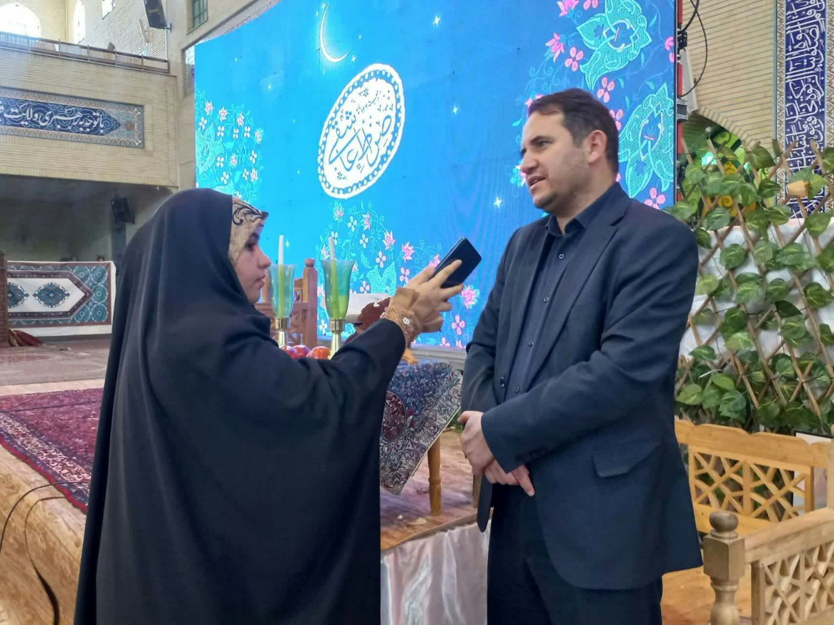 دو هزار نفر از دانش‌آموزان در اعتکاف شهرستان شرکت کردند