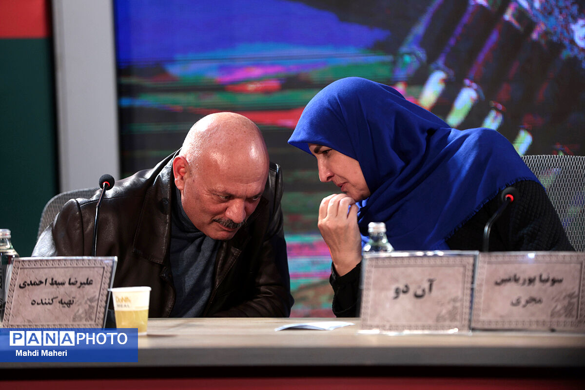 نشست نقد و بررسی فیلم «آن‌دو» در چهل و چهارمین جشنواره ملی فیلم فجر
