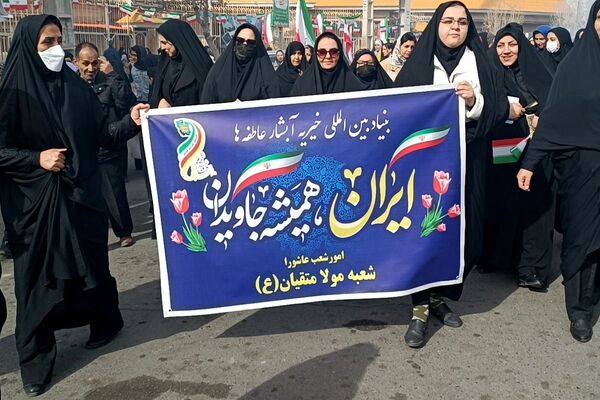 شور انقلابی در پیشوا، همه یکصدا برای ایران در 22 بهمن