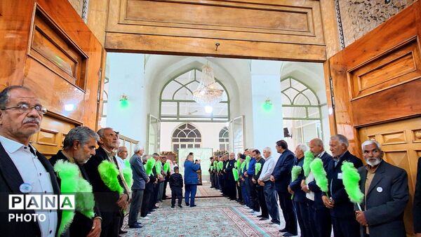 غبارروبی مزار مطهر امامزاده سید مرتضی
