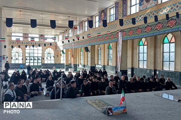 سنگین‌ترین پرچم، نصیب شانه‌های وفادار