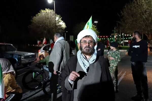 وحدت ملت باعث پیروزی کشور خواهد شد