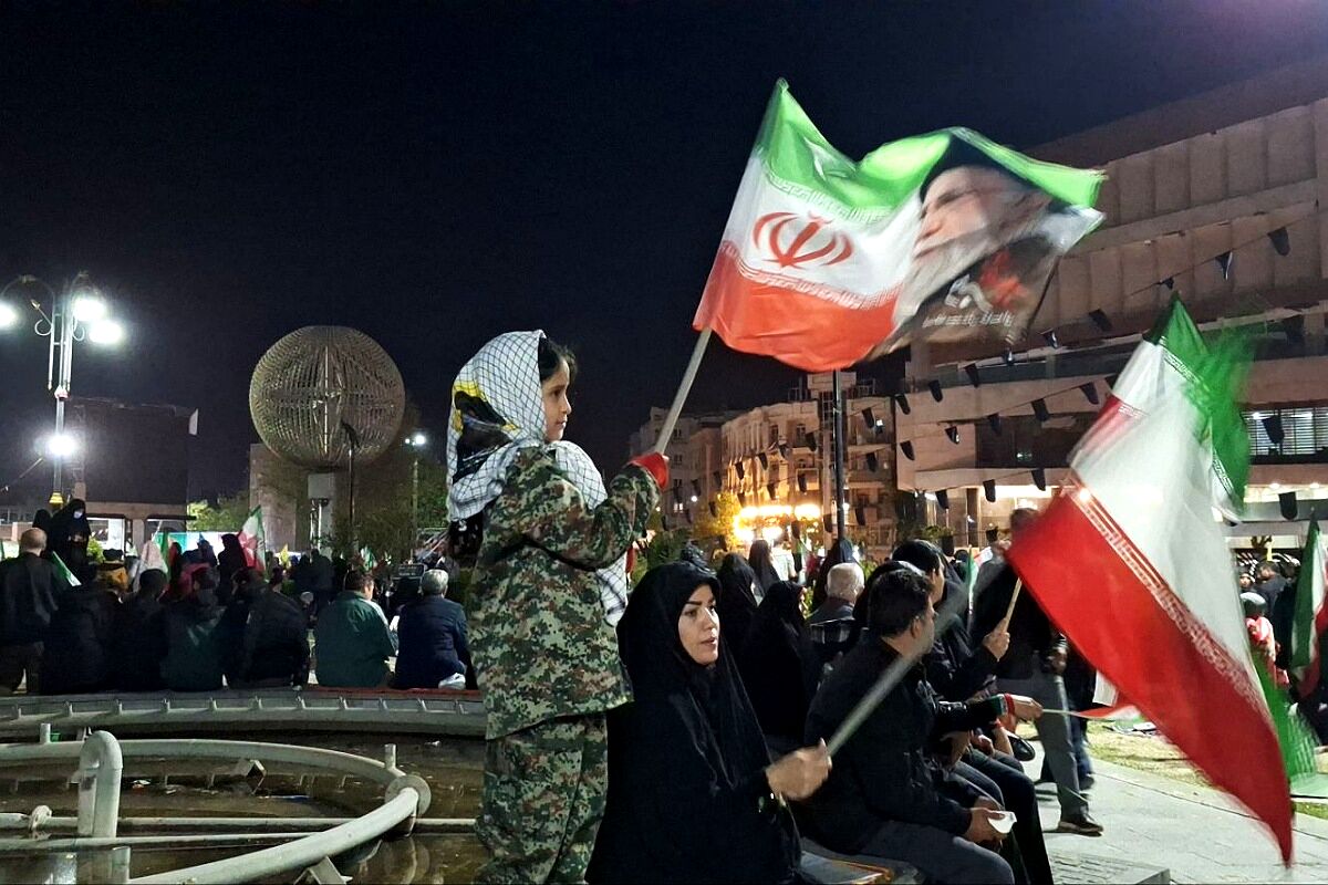 تجمعات شبانه ضد صهیونیستی در میدان نماز شهرری 