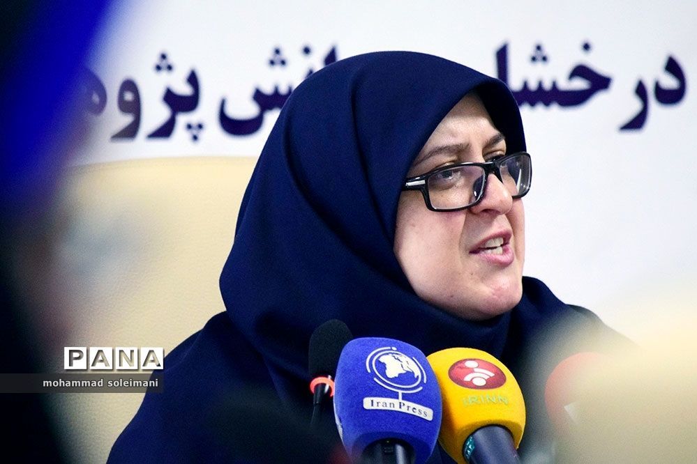 مهاجرانی:  پیشرفت کشور در گرو دانش، نوآوری و تلاش‌های مهندسان است

