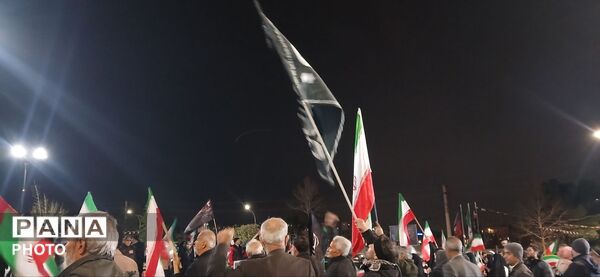 حضور پرشور مردم شهرستان ساوجبلاغ در بیعت با رهبر معظم انقلاب اسلامی 
