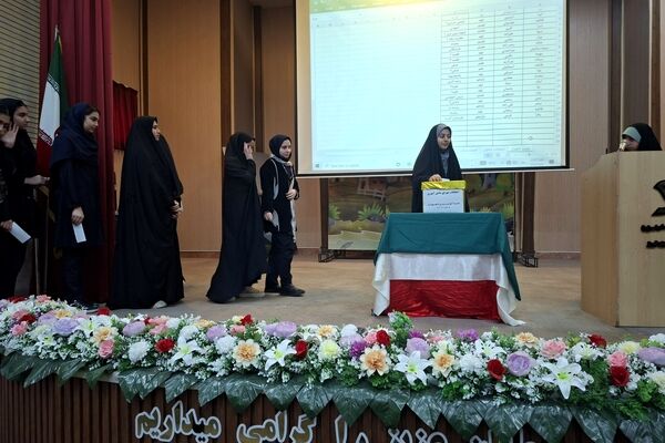 انتخابات هیات رئیسه شوراهای دانش‌آموزی ناحیه ۵ تبریز