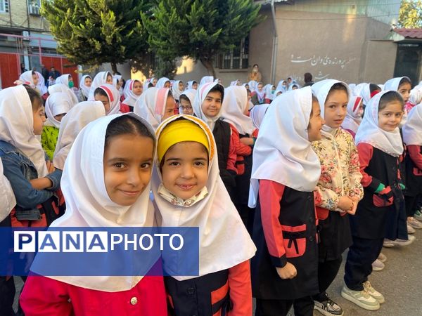 صبحگاه در مدرسه پاهکیده املش