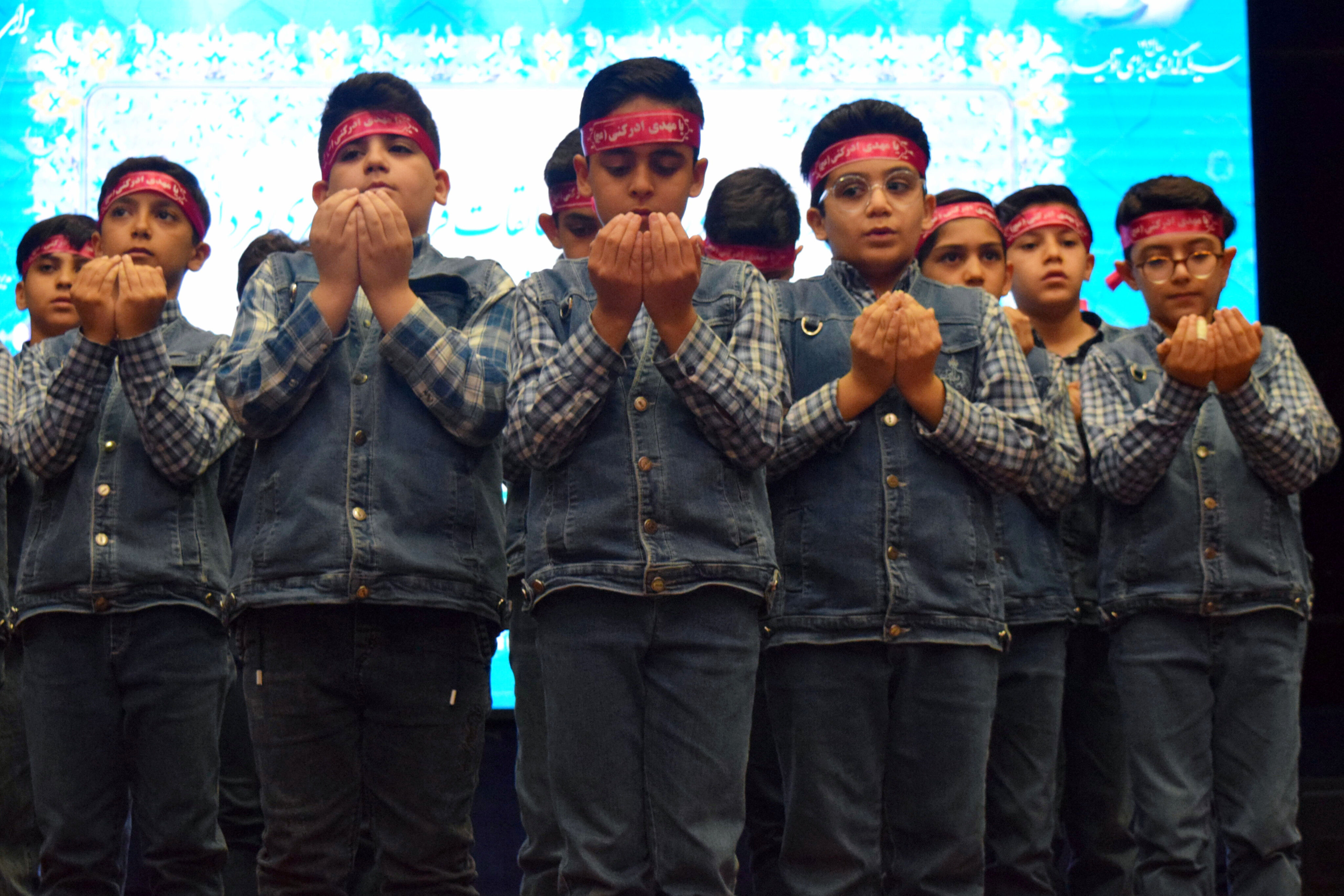 چهل و سومین جشنواره فرهنگی هنری فردا آغاز شد