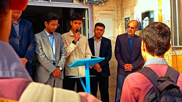 حضور مدیر آموزش و پرورش کاشمر در دبیرستان پسرانه میثاق