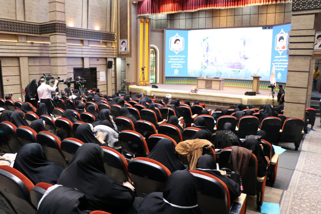 مادران امروز نیازمند آشنایی با مهارت‌های ارتباطی و روانشناسی رشد هستند