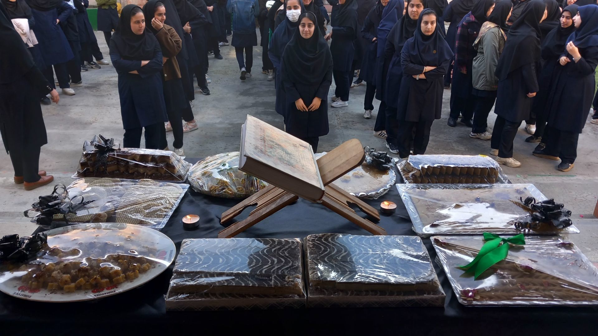 برپایی مراسم عزای فاطمی در مدرسه فاطمیه سیاهکل