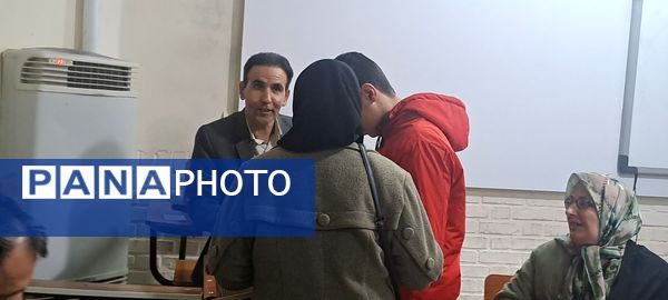 ارائه بیلان کار نوبت اول در دبیرستان شاهد ابوذر غفاری 