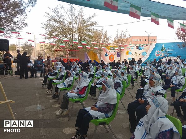 پویش سلامت دهان و دندان در مدرسه شهید هداوند میرزایی