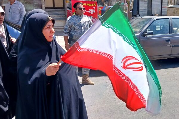 راهپیمایی جمعه خشم و نصر شهرستان قروه
