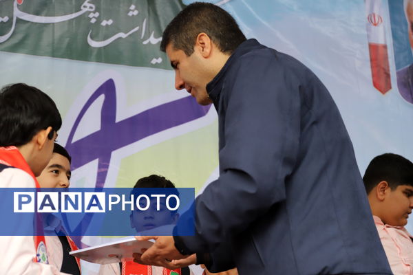 راهپیمایی باشکوه ۲۲ بهمن در قاب تصویر