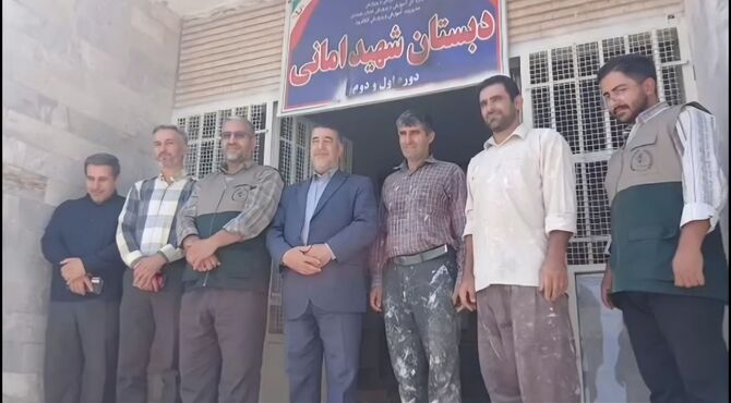 مدرسه‌ ای که با همدلی رنگ گرفت