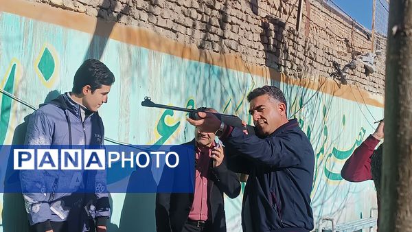 برگزاری مسابقات تیراندازی ویژه دبیران به مناسبت دهه فجر در نیشابور