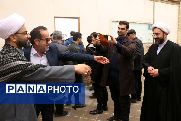 جلوه‌هایی از تجدید میثاق اصحاب رسانه قم با آرمان‌های امام خمینی(ره)