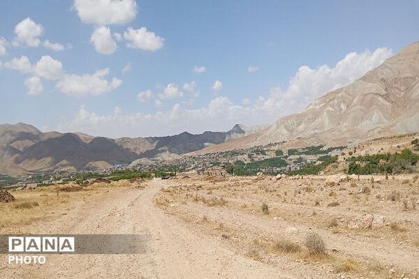 ارتفاعات شهر بار ذخیره‌گاه گیاهان دارویی کمیاب-۱