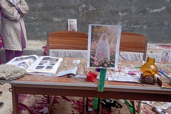 گروه سرود حوزه بسیج دانش‌آموزی شهدای پاتاوه و غرفه‌های نوجوان مبارز در نماز جمعه پاتاوه