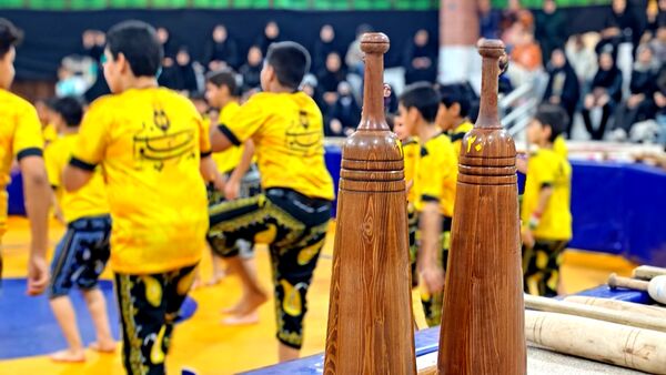 تشییع پیکر شهید گمنام در نیشابور