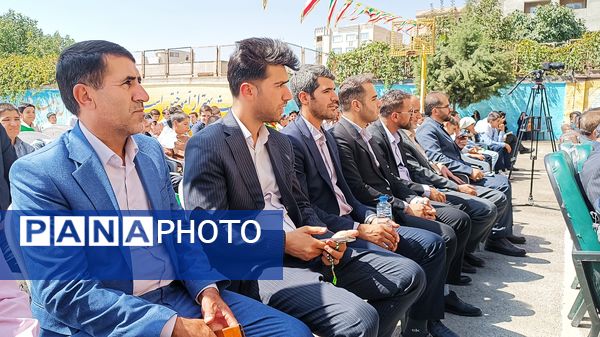 همزمان با سراسر کشور زنگ جوانه‌ها در یاسوج به صدا در آمد