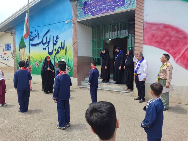 آشنایی با فرهنگ و بازی‌های بومی و محلی در ارزیابی سازمان دانش‌آموزی از مدارس قائمشهر